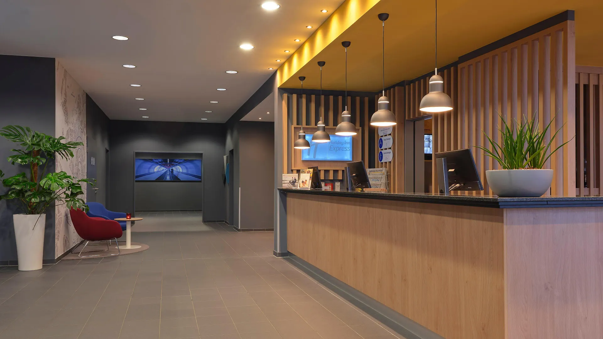 Holiday Inn Express Duesseldorf - City North By Ihg Hotel Düsseldorf