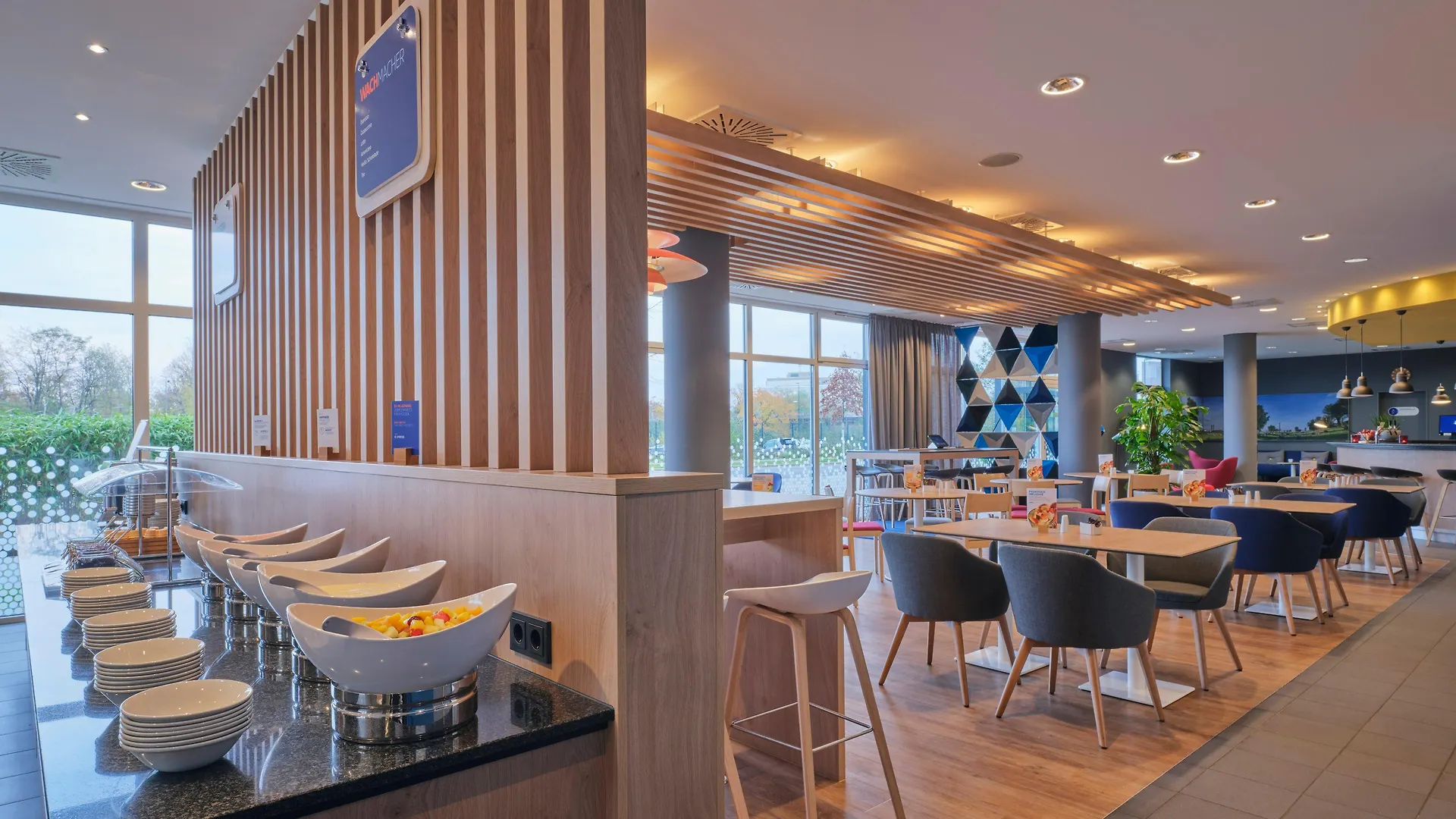 Holiday Inn Express Duesseldorf - City North By Ihg Duitsland