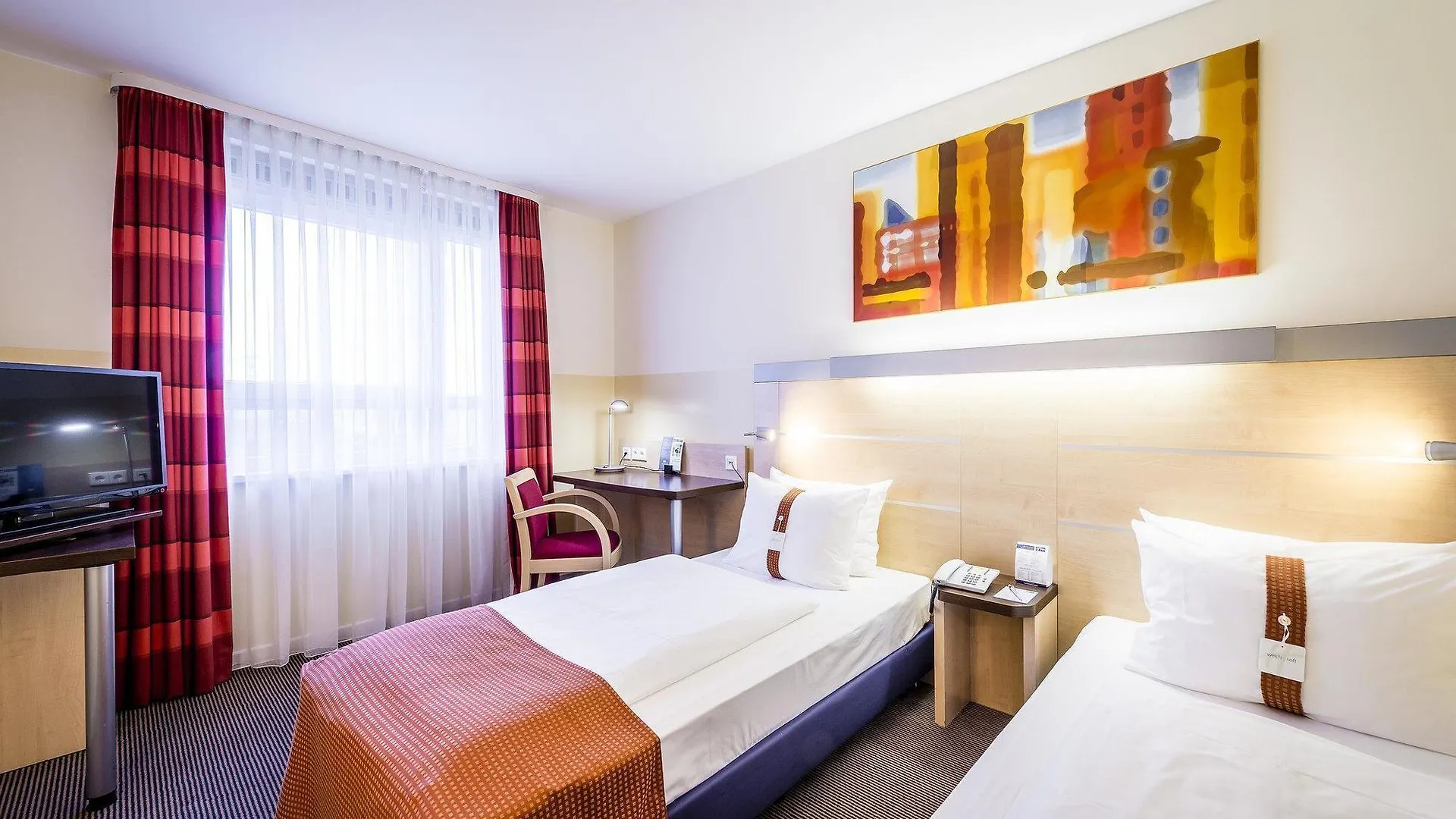 Holiday Inn Express Duesseldorf - City North By Ihg Düsseldorf