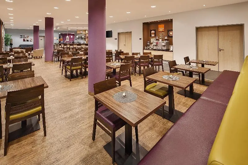 Holiday Inn Express Duesseldorf - City North By Ihg Hotel